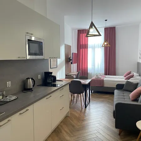 Aviendo Old Town Apartment