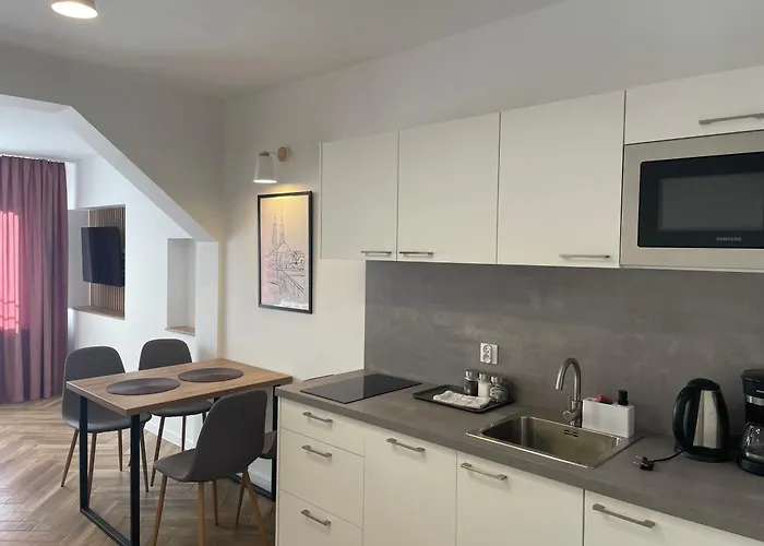 Aviendo Old Town Apartment