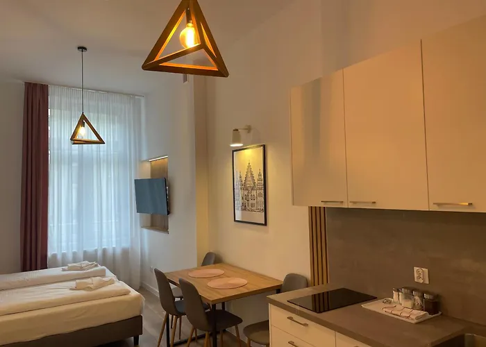 Aviendo Old Town Apartment *